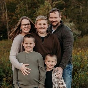 Meet your Posher, Mandy